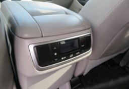 2015 Toyota Highlander - Image 46