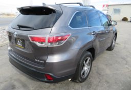 2015 Toyota Highlander - Image 7