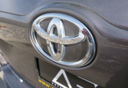 2015 Toyota Highlander - Image 23