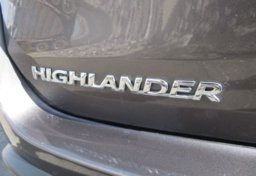 2015 Toyota Highlander - Image 22