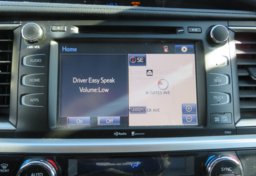 2015 Toyota Highlander - Image 41