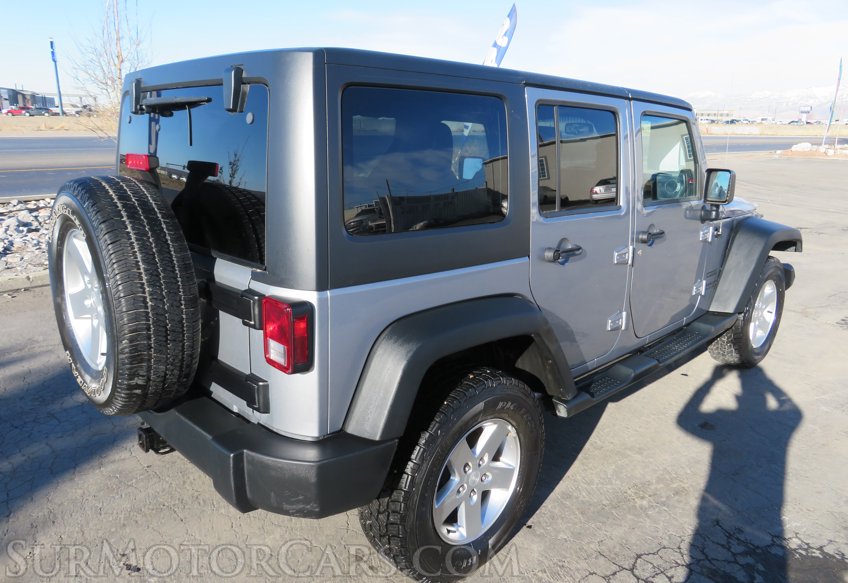 2013 Jeep Wrangler Unlimited - Image 7