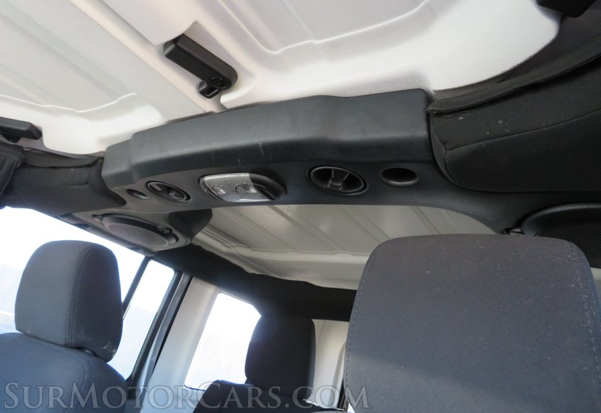 2013 Jeep Wrangler Unlimited - Image 28