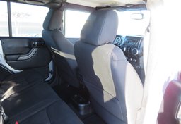 2013 Jeep Wrangler Unlimited - Image 21