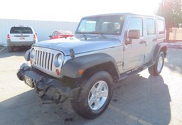 2013 Jeep Wrangler Unlimited - Image 2