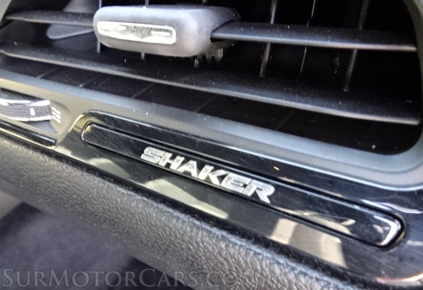 2019 Dodge Challenger - Image 38