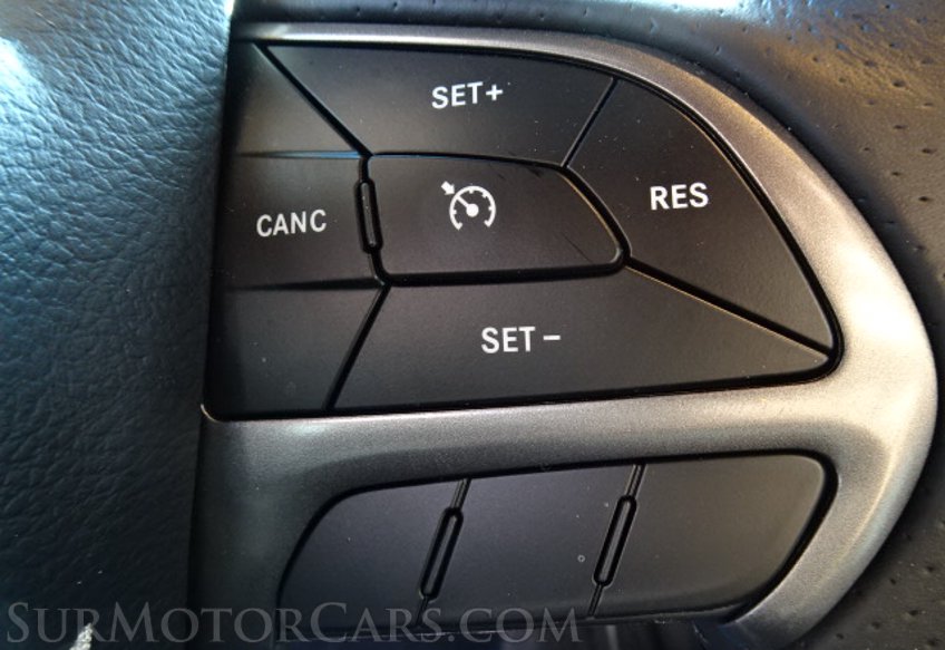 2019 Dodge Challenger - Image 34