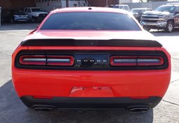 2019 Dodge Challenger - Image 13