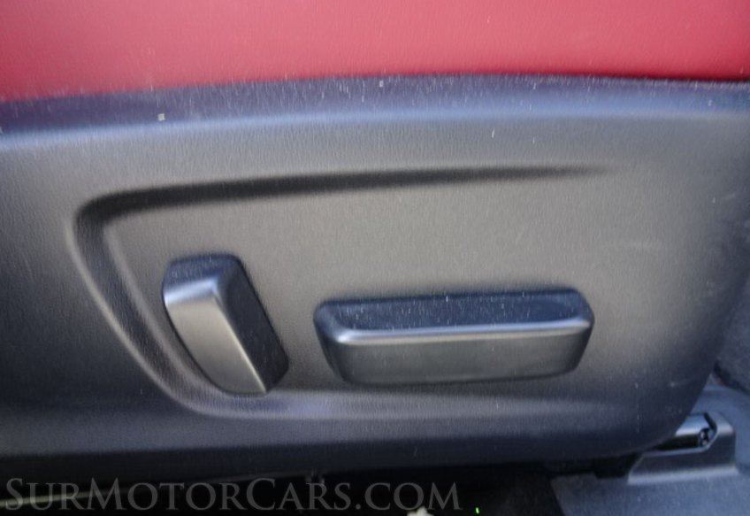 2019 Lexus IS - Image 43