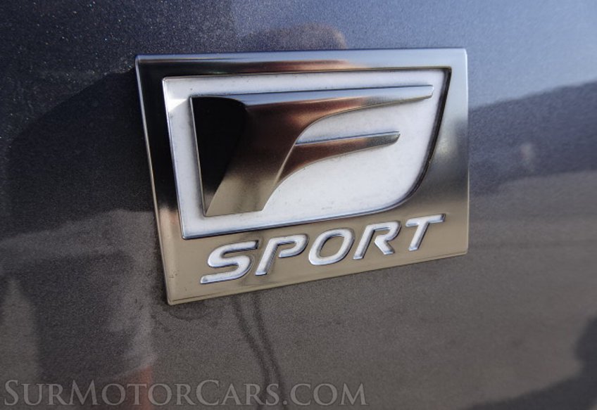 2019 Lexus IS - Image 21