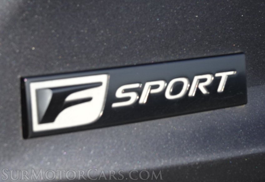 2019 Lexus IS - Image 20