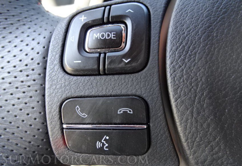 2019 Lexus IS - Image 37