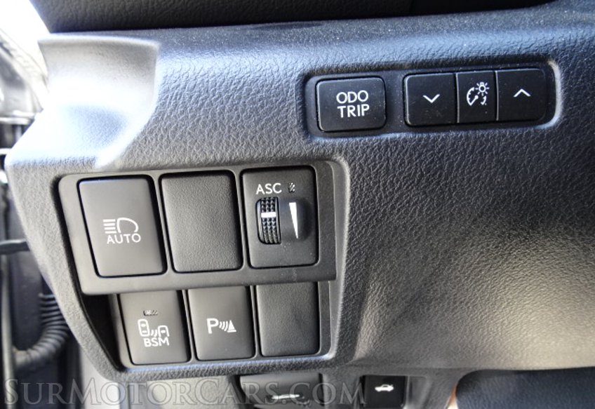 2019 Lexus IS - Image 41