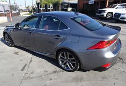 2019 Lexus IS - Image 5