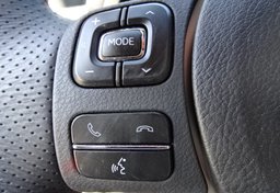 2019 Lexus IS - Image 37