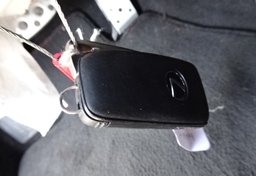 2019 Lexus IS - Image 40