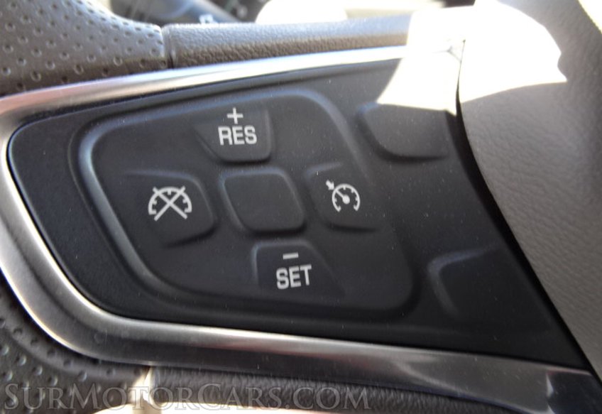 2020 Chevrolet Malibu - Image 32