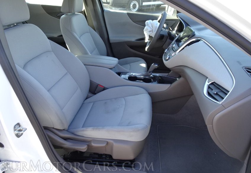 2020 Chevrolet Malibu - Image 23