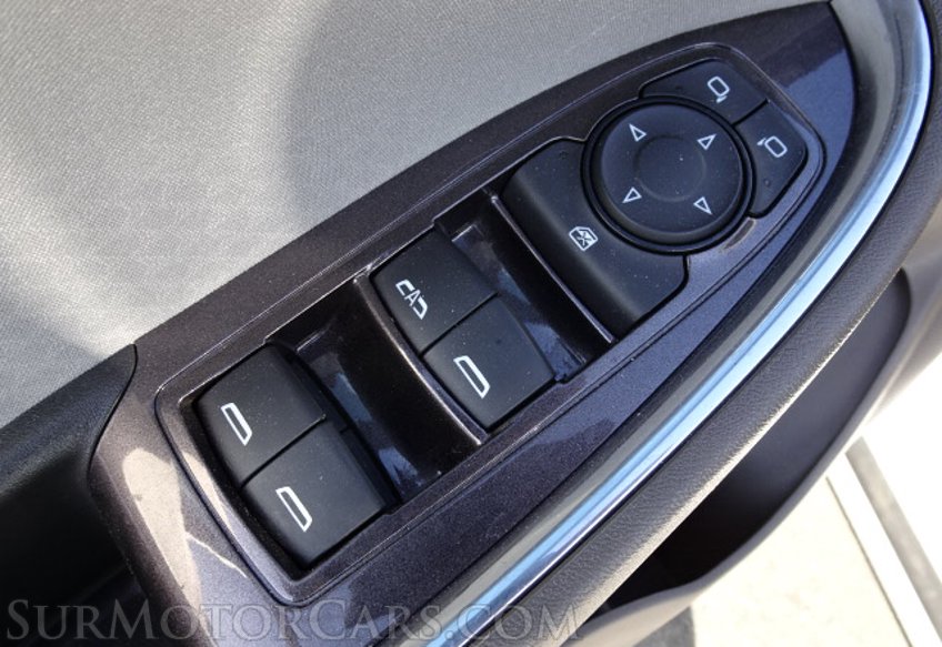 2020 Chevrolet Malibu - Image 37