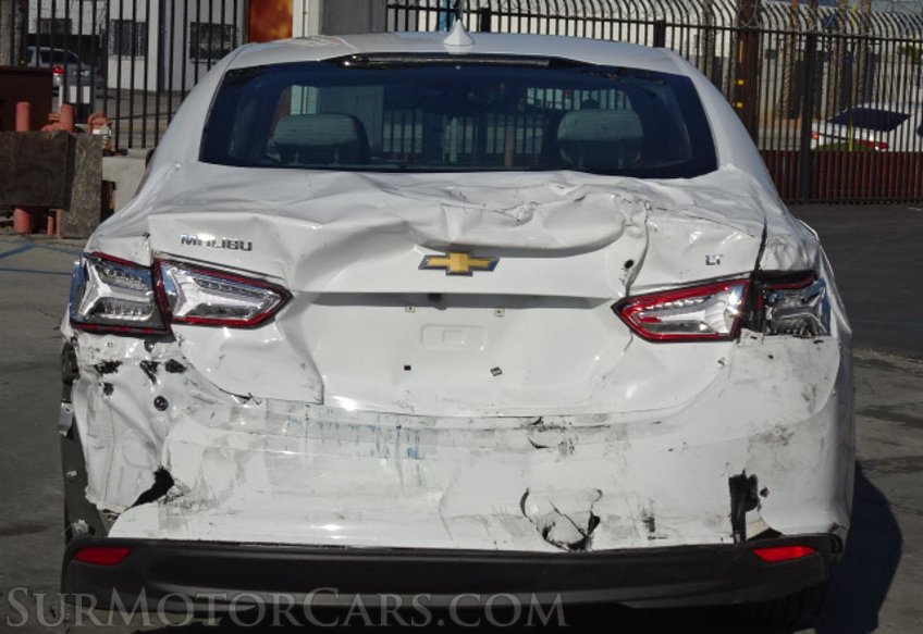 2020 Chevrolet Malibu - Image 12