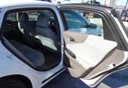 2020 Chevrolet Malibu - Image 21