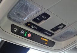 2020 Chevrolet Malibu - Image 42