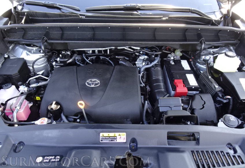 2020 Toyota Highlander - Image 57