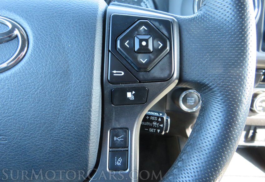 2018 Toyota Tacoma - Image 32