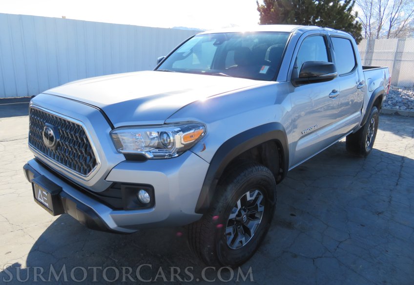 2018 Toyota Tacoma - Image 2