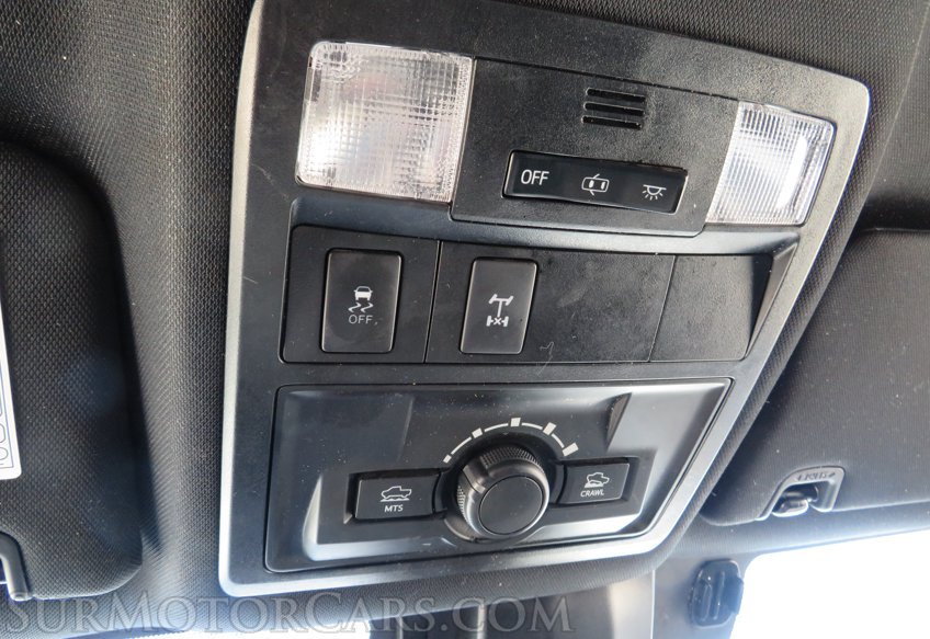 2018 Toyota Tacoma - Image 45