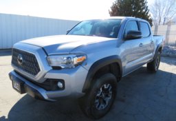 2018 Toyota Tacoma - Image 4