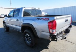 2018 Toyota Tacoma - Image 6