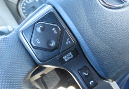 2018 Toyota Tacoma - Image 31