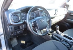 2018 Toyota Tacoma - Image 25