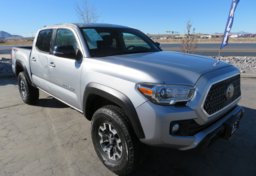 2018 Toyota Tacoma - Image 3