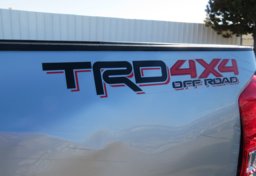 2018 Toyota Tacoma - Image 18