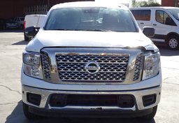 2018 Nissan Titan - Image 11