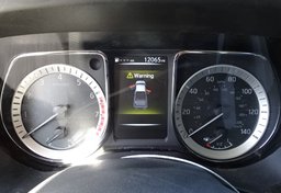 2018 Nissan Titan - Image 33