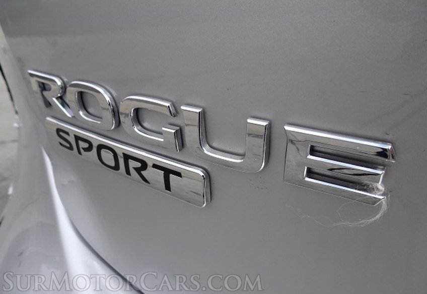 2019 Nissan Rogue Sport - Image 18