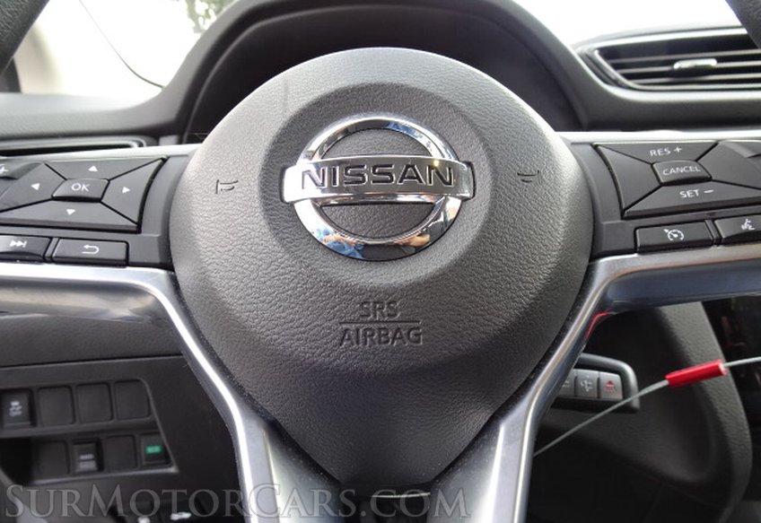 2019 Nissan Rogue Sport - Image 32