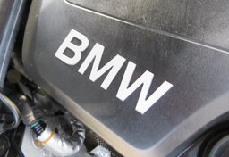 2016 BMW 3 Series - Image 47