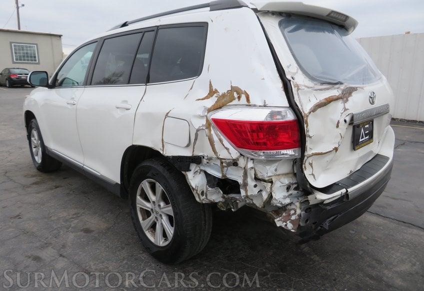 2013 Toyota Highlander - Image 6