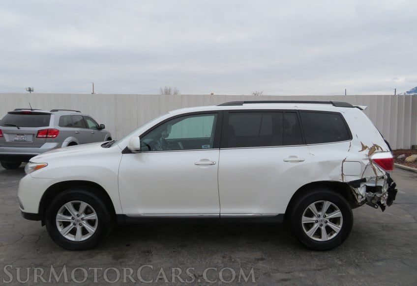 2013 Toyota Highlander - Image 10