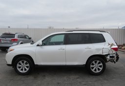 2013 Toyota Highlander - Image 10