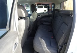 2019 Chevrolet Colorado - Image 31