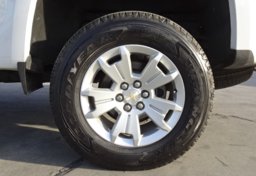 2019 Chevrolet Colorado - Image 11