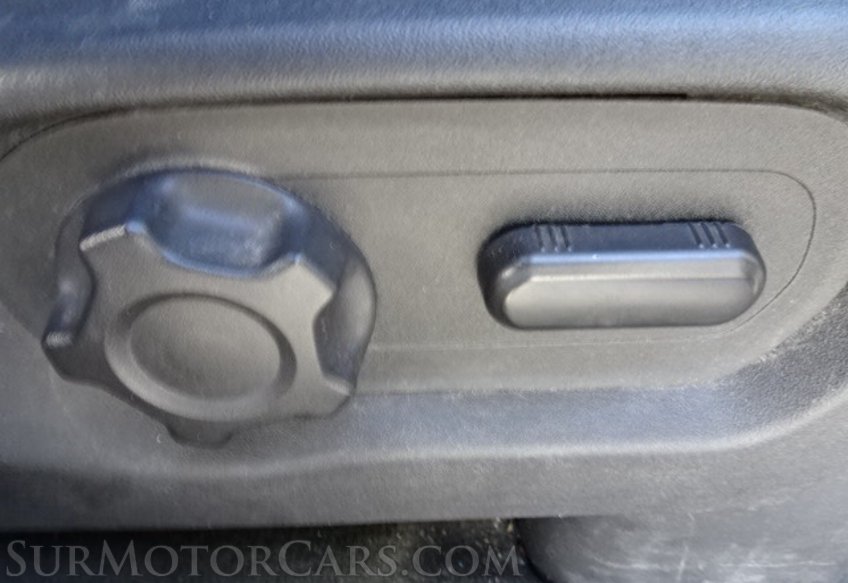 2013 Ford Explorer - Image 46