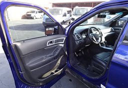 2013 Ford Explorer - Image 20