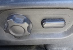 2013 Ford Explorer - Image 46