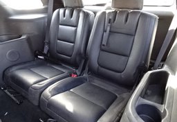 2013 Ford Explorer - Image 31